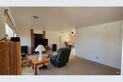 8756 Oakwood Avenue, Hesperia, CA 92345 - Photo 36