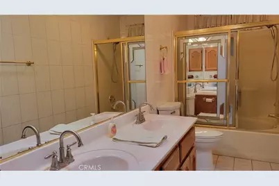 8756 Oakwood Avenue, Hesperia, CA 92345 - Photo 14