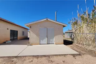 8756 Oakwood Ave, Hesperia, CA 92345 - Photo 36