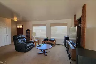 8756 Oakwood Ave, Hesperia, CA 92345 - Photo 38