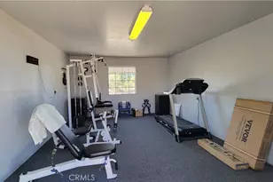 8756 Oakwood Ave, Hesperia, CA 92345 - Photo 34