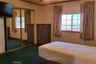 8756 Oakwood Ave, Hesperia, CA 92345 - Photo 18