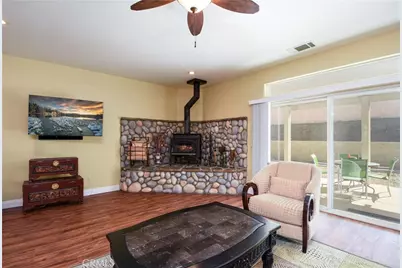 30938 Emperor, Canyon Lake, CA 92587 - Photo 12