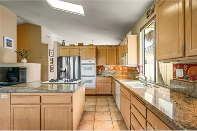 40465 Via Camposeco, Murrieta, CA 92562 - Photo 48