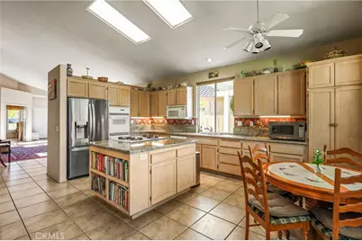 40465 Via Camposeco, Murrieta, CA 92562 - Photo 44