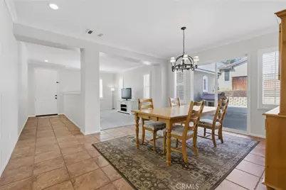 23634 Saratoga Springs, Murrieta, CA 92562 - Photo 6