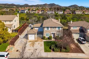 23634 Saratoga Springs, Murrieta, CA 92562 - Photo 40