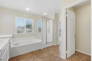 23634 Saratoga Springs, Murrieta, CA 92562 - Photo 30