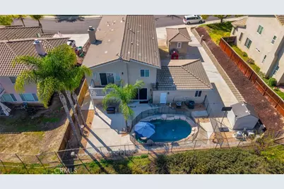 23634 Saratoga Springs, Murrieta, CA 92562 - Photo 44