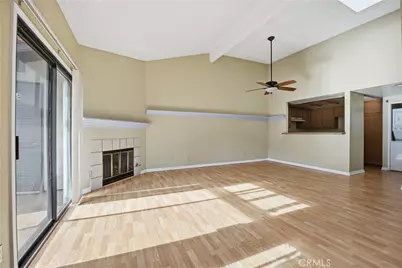 980 Lupine Hills Drive #83, Vista, CA 92081 - Photo 2