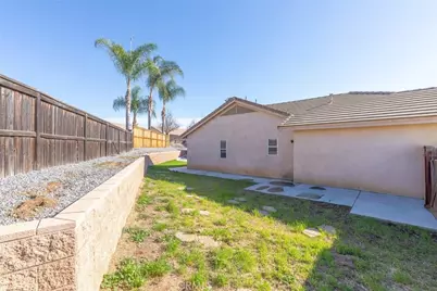36798 Blanc Court, Winchester, CA 92596 - Photo 26