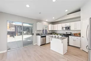 36798 Blanc Ct, Winchester, CA 92596 - Photo 6