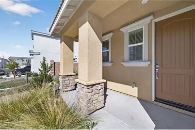 694 Dahlia, San Jacinto, CA 92583 - Photo 4