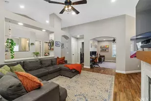 31429 Amsterdam, Winchester, CA 92596 - Photo 8