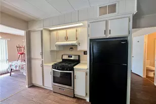 42751 E Florida Ave, Hemet, CA 92544 - Photo 16