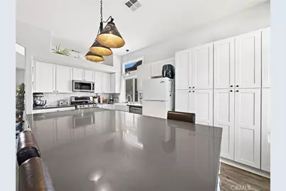 39620 Bonaire, Murrieta, CA 92563 - Photo 10