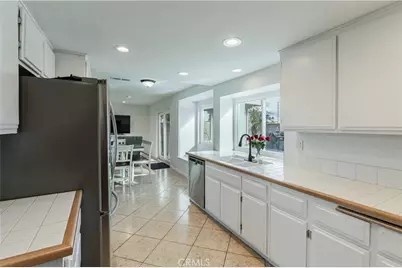 28955 Via Marsala, Menifee, CA 92584 - Photo 12