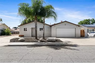 784 S Miramar, San Jacinto, CA 92583 - Photo 2