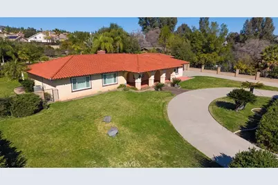 15020 Larson, Lake Elsinore, CA 92530 - Photo 2