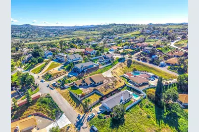 14250 Martin, Riverside, CA 92503 - Photo 52