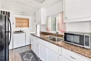 43601 E Florida Ave, Hemet, CA 92544 - Photo 12