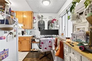 229 S Carmalita, Hemet, CA 92543 - Photo 22