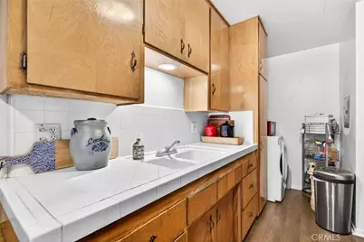 229 S Carmalita, Hemet, CA 92543 - Photo 28