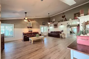 22081 Windtree, Wildomar, CA 92595 - Photo 10