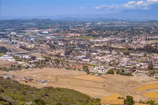 8 Via Horca, Temecula, CA 92590 - Photo 30