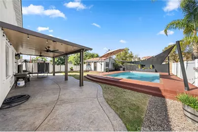 27497 Yellow Wood Way, Murrieta, CA 92562 - Photo 42