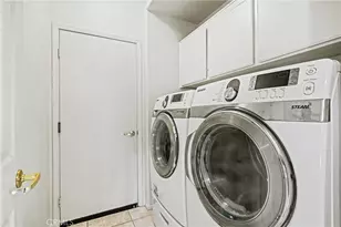 40466 Via Estrada, Murrieta, CA 92562 - Photo 34