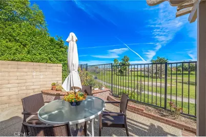 40466 Via Estrada, Murrieta, CA 92562 - Photo 10