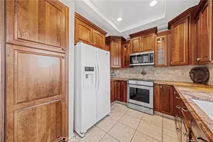 40466 Via Estrada, Murrieta, CA 92562 - Photo 4