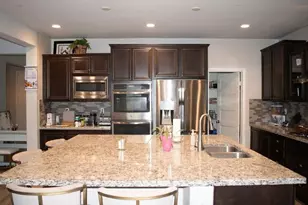 35142 Heritage Pointe Dr, Murrieta, CA 92563 - Photo 4