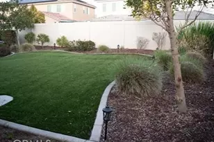 35142 Heritage Pointe Dr, Murrieta, CA 92563 - Photo 10