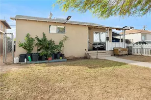 727 El Centro Ave, El Centro, CA 92243 - Photo 2