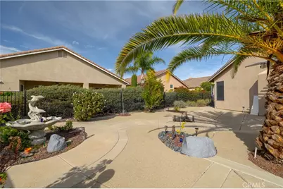29427 Bentcreek Court, Menifee, CA 92584 - Photo 32