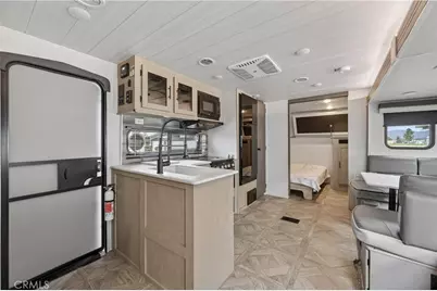 1295 1295 S Cawston Ave, Hemet, CA 92545 - Photo 4