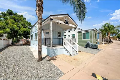 501 S Mistletoe #19, San Jacinto, CA 92582 - Photo 2
