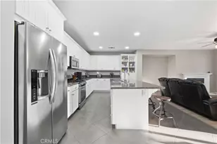 35831 Bobcat Way, Murrieta, CA 92563 - Photo 4