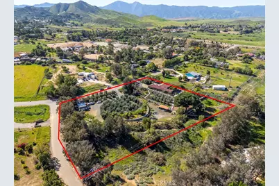 14260 Grande Vista Avenue, Perris, CA 92570 - Photo 38