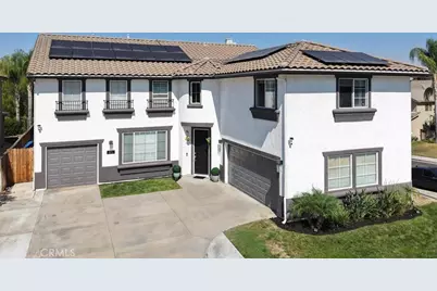 25933 Schafer, Murrieta, CA 92563 - Photo 2