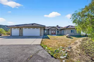 39475 Bruce Ln, Temecula, CA 92592 - Photo 8