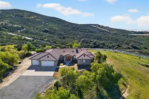 39475 Bruce Ln, Temecula, CA 92592 - Photo 2