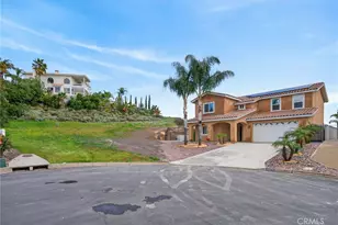 22270 Pinto Dr, Canyon Lake, CA 92587 - Photo 6