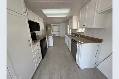 22895 Skylink Drive, Canyon Lake, CA 92587 - Photo 8
