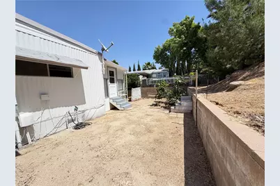 22895 Skylink Drive, Canyon Lake, CA 92587 - Photo 48