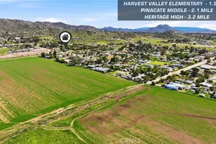 23270 Menifee, Nuevo, CA 92567 - Photo 40