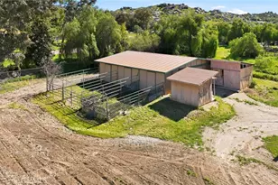 23270 Menifee, Nuevo, CA 92567 - Photo 34