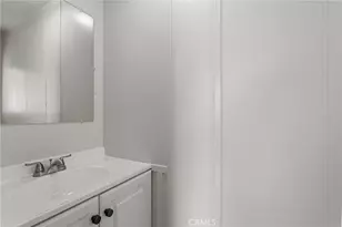 1097 N State, Hemet, CA 92543 - Photo 20